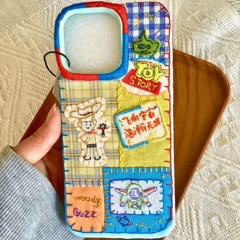 Custom Handmade Fabric Phone Case Personalized Embroidery - Fiufiu